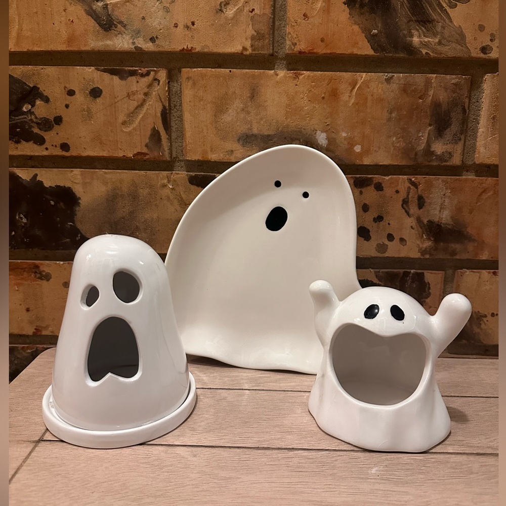 Set of 3 Ghost Candle Holder, Ghost Plate and Ghost Sponge Holder